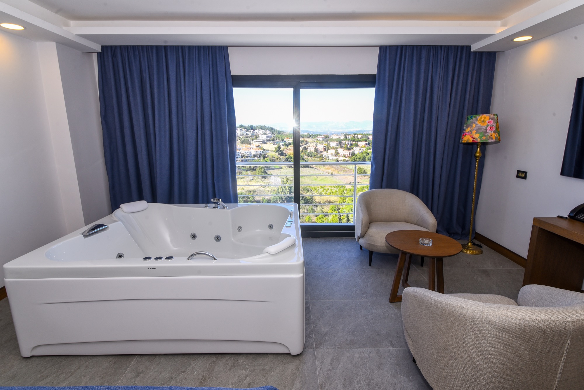 Canyon Hotel Adana Jakuzi Deluxe Oda 1